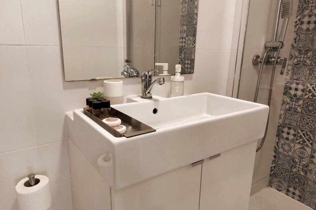 דירות מאלגה Bonito Apartamento En 2º Linea De Playa & Parking מראה חיצוני תמונה